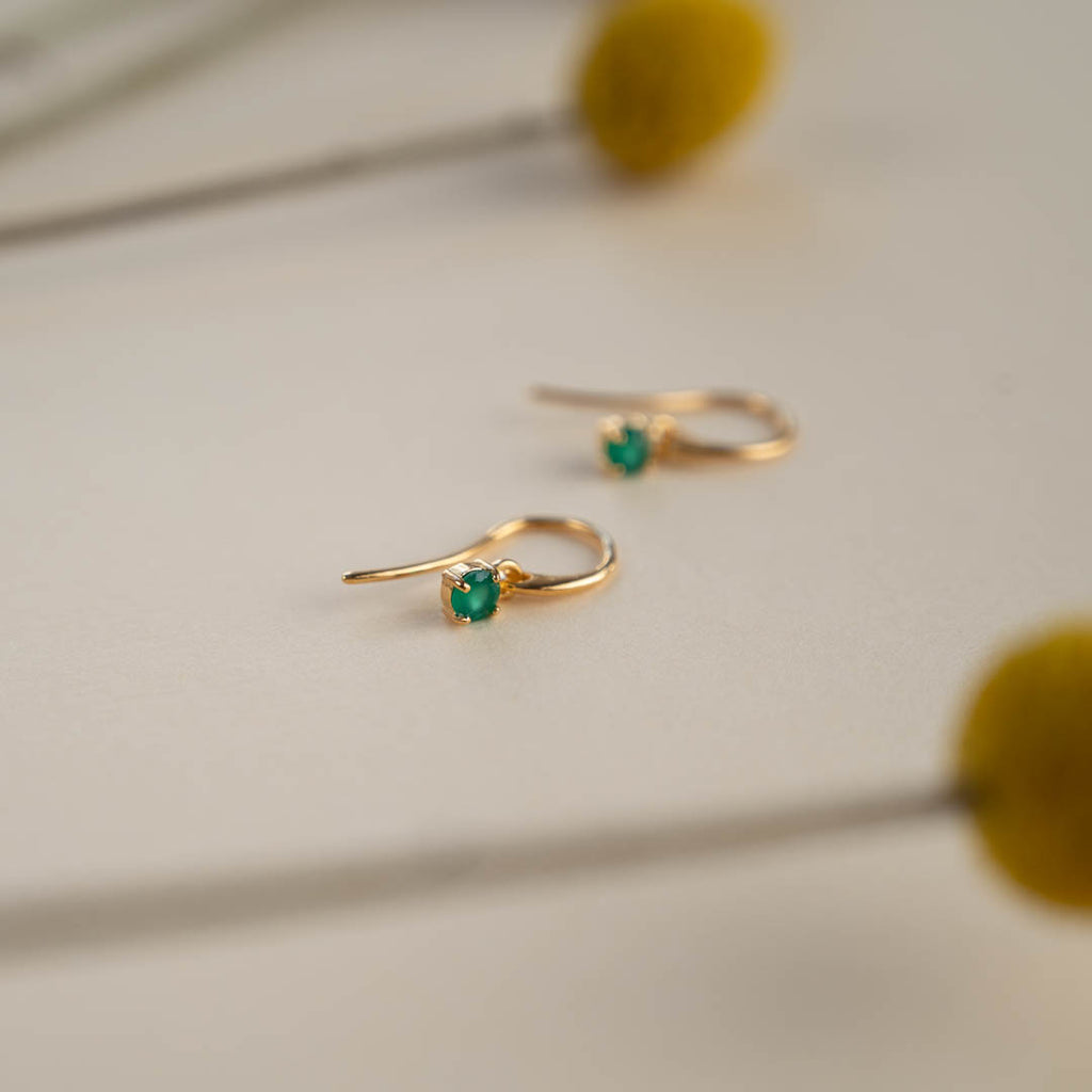 Guldbelagt sølv mini ørestikker øreringe bæredygtige og ansvarlige produktionsmetoder kom forbi butik østerbro smykker.