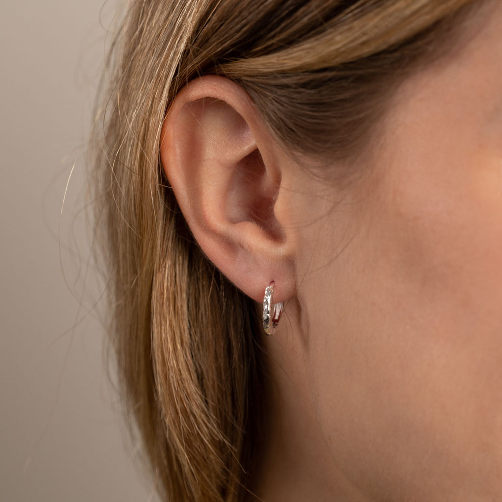 Guldbelagt sølv øreringe mulighed for tilpasning og skræddersyede smykker se hos smykkebutik østerbro sisi copenhagen.