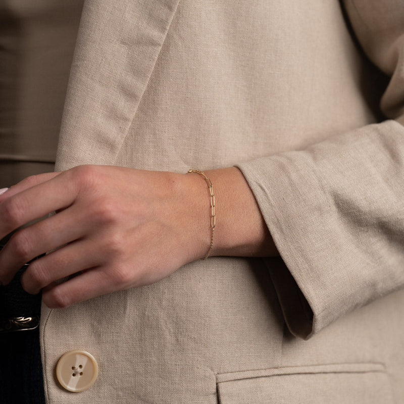 CHARLIZE SOLID GOLD BRACELET