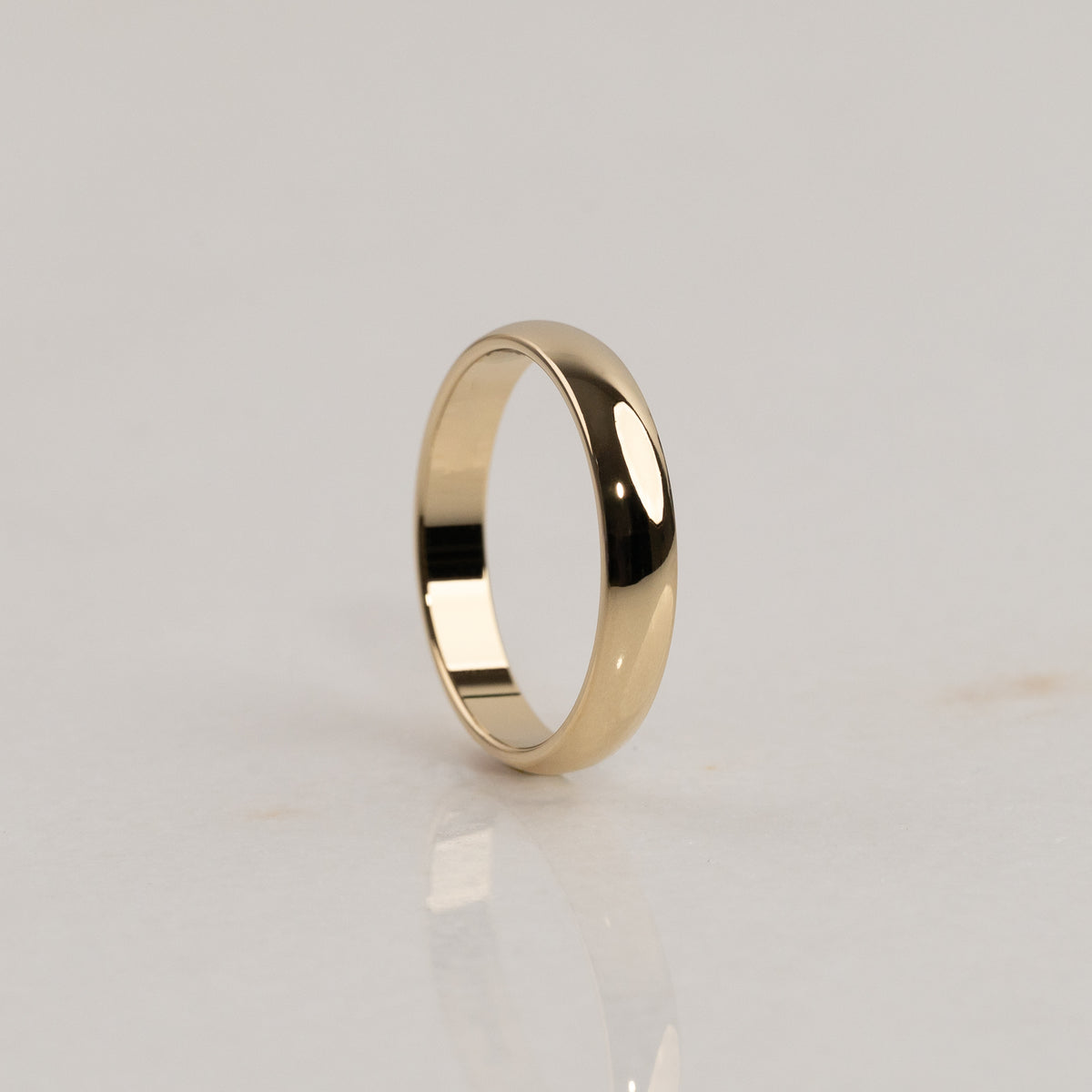 CLASSIC D-PROFILE WEDDING BAND