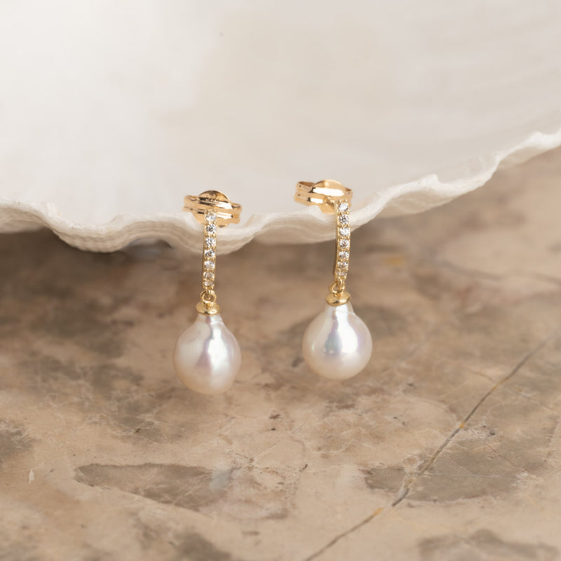 LAURINE PEARL SOLID GOLD EARRING