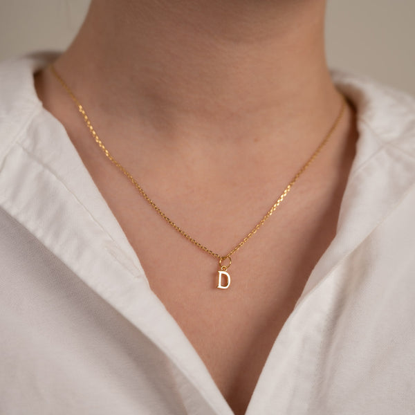 LETTER D GOLDEN NECKLACE