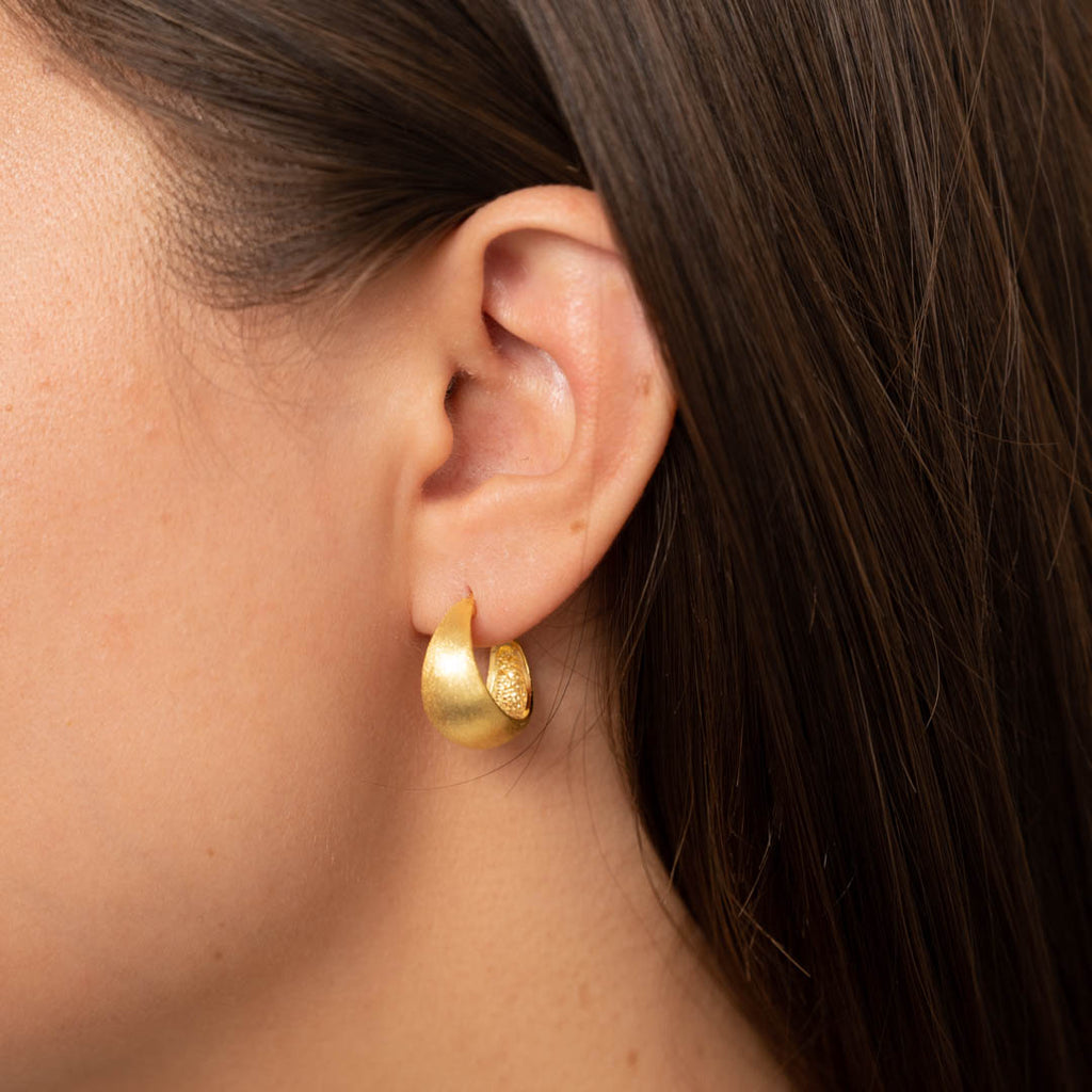 925 sterlingsølv mini ørestikker øreringe fra dansk smykkefirma besøg sisi copenhagen og se mere.