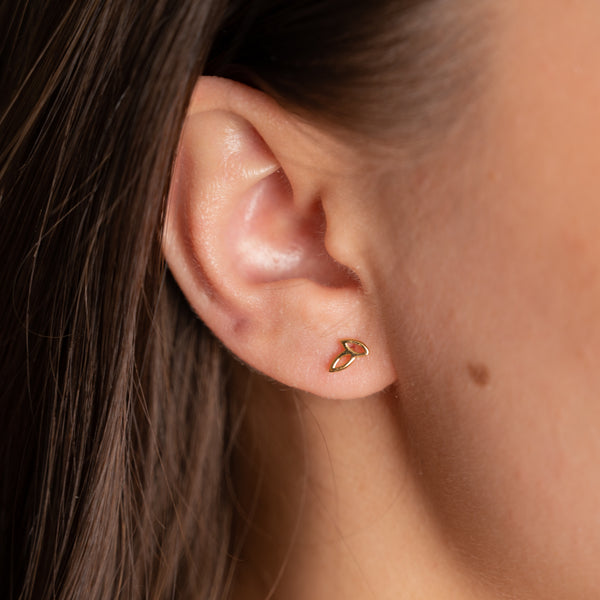 Forgyldt sterlingsølv små ørestikker øreringe emalje sendes med hurtig levering se sisi copenhagen smykker til kvinder.
