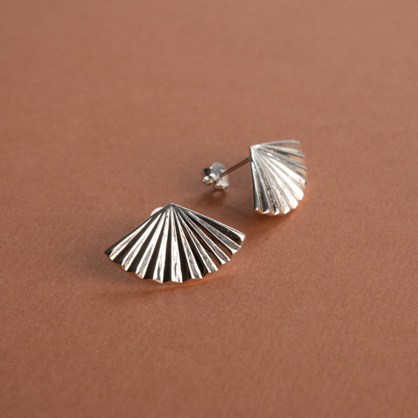 Forgyldt sølv store creoler øreringe smykker tilpasset til specielle lejligheder se smykkebutik østerbrogade.