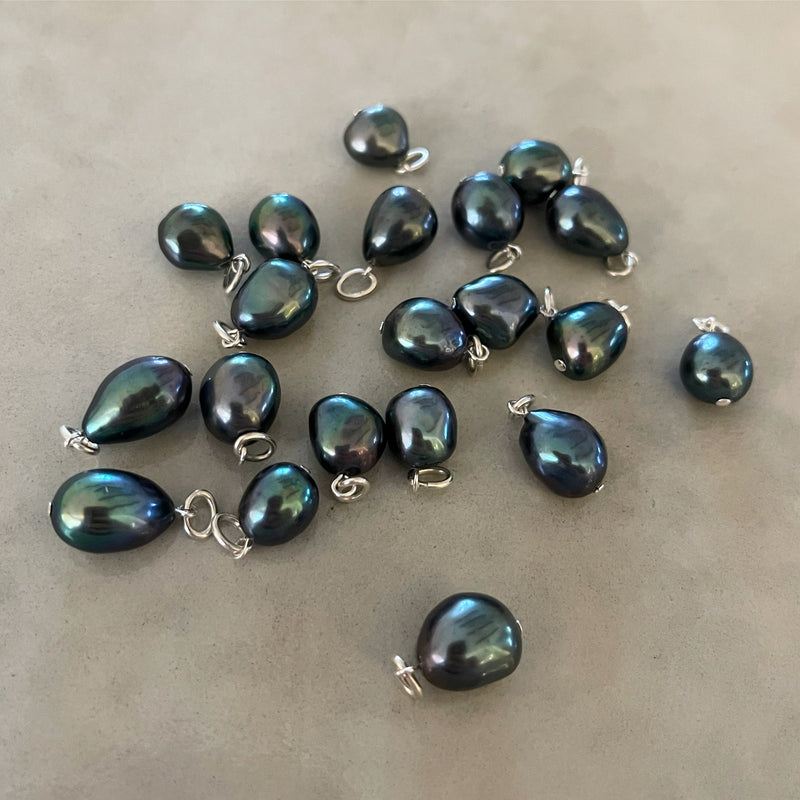 925 sterlingsølv perle vedhæng barokke perler fås i flere variationer besøg smykkeforretning københavn.