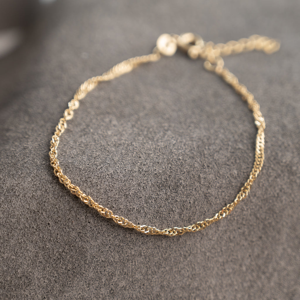 9 karat massiv guld fremstillet i eco sterlingsølv sisi copenahgen smykker bestil online.