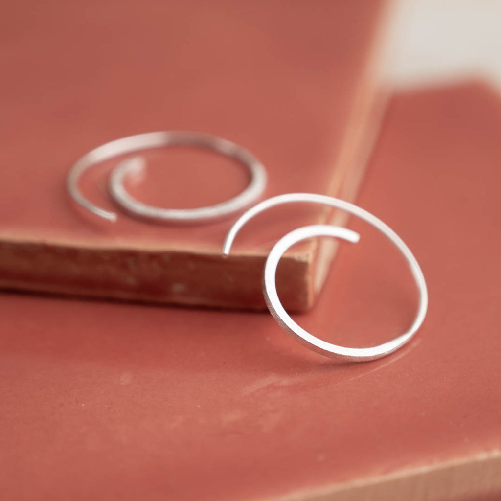 Guldbelagt sølv ring fremstilles i eco sølv bestil hos sisi copenhagen.