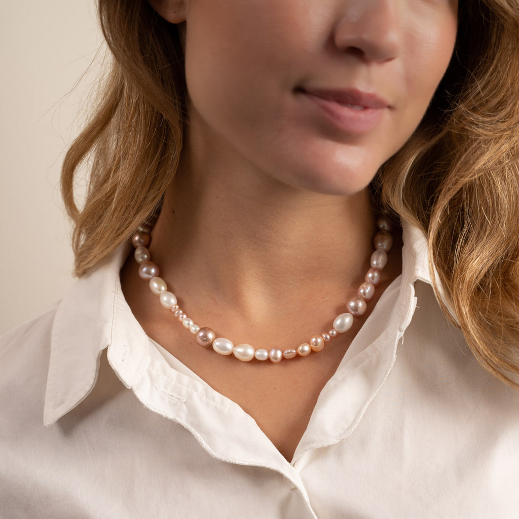  perle halskæde barokke perler bredt udvalg af smykker til kvinder kom forbi smykkebutik østerbro.