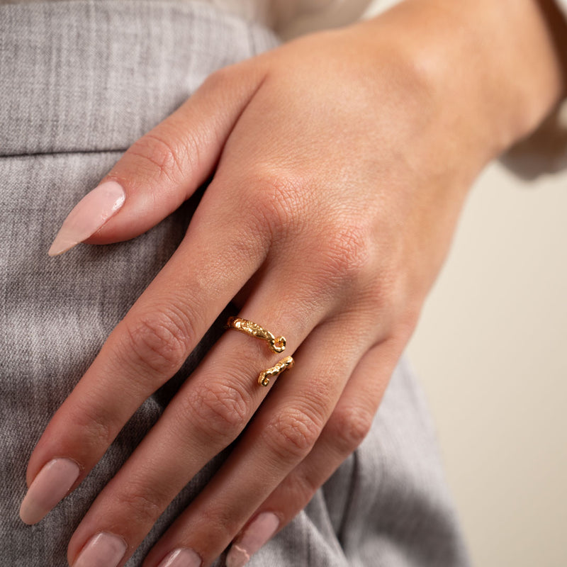 OPHELIA GOLDEN RING