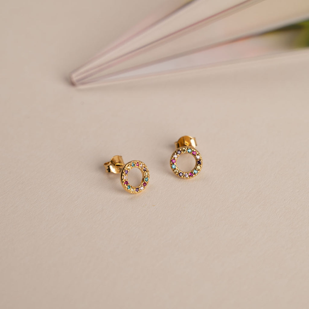 Guldbelagt sølv perle vedhæng klassiske perler findes også i massiv guld se vores smykker til kvinder sisi copenhagen.